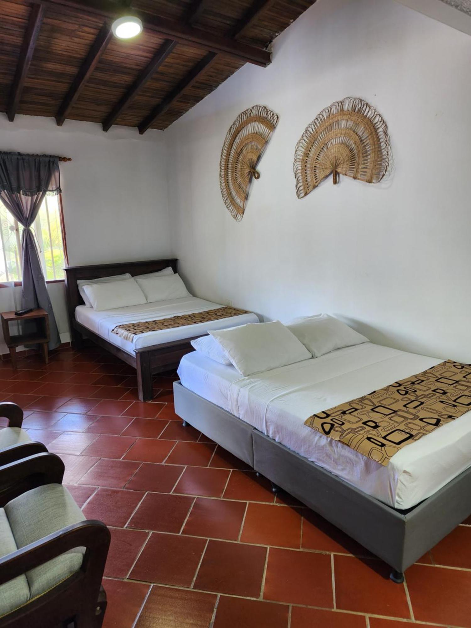 Hotel Campestre Palmas Del Zamorano San Gil Exterior foto